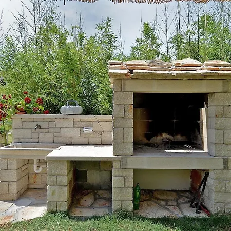Mit Privatpool Fuer 16 Personen Ca 240 Qm In Vodnjan, Istrien Istrische Riviera Nyaraló *